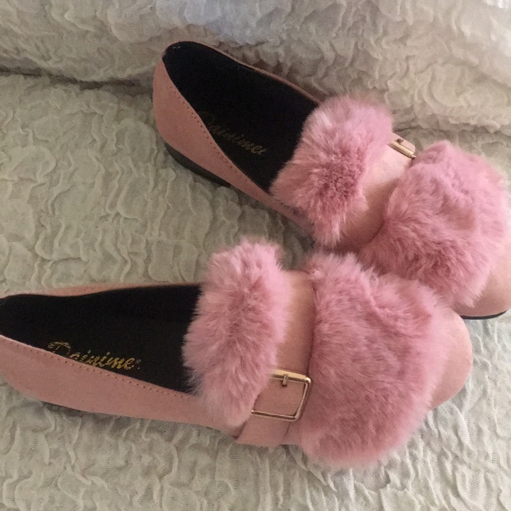 Pink Chinese flats - Picture 2 of 5